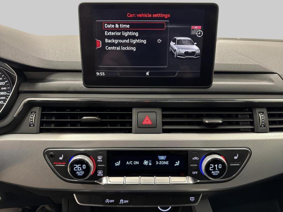 AUDI A4 2016