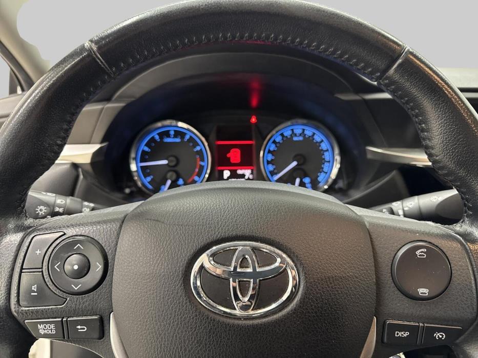 TOYOTA Corolla 2014