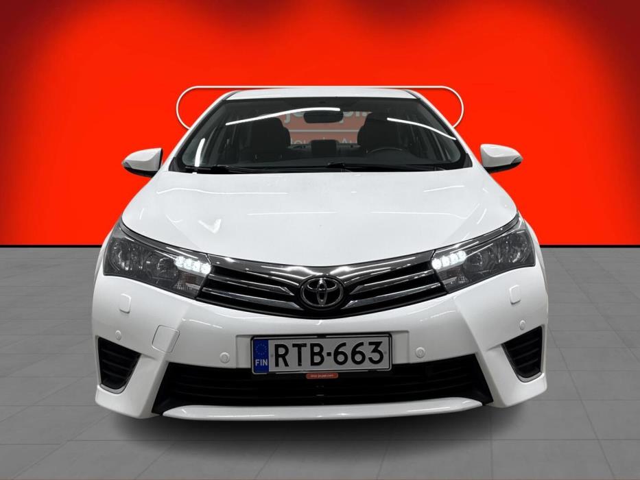 TOYOTA Corolla 2014