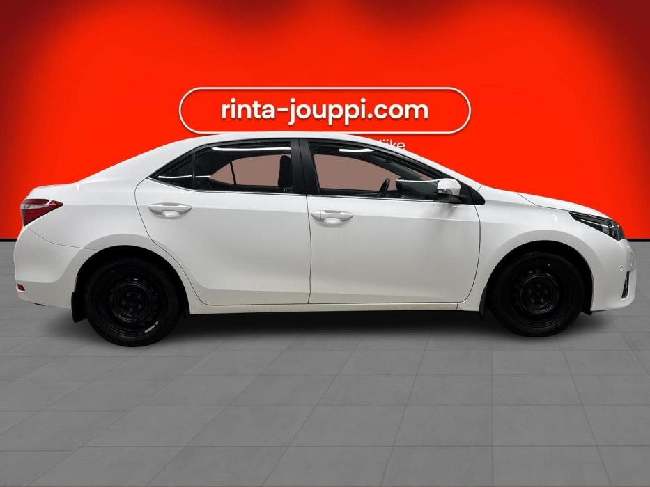 TOYOTA Corolla 2014
