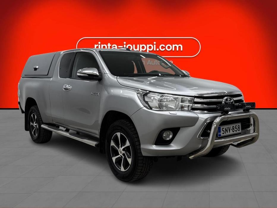 TOYOTA Hilux 2016