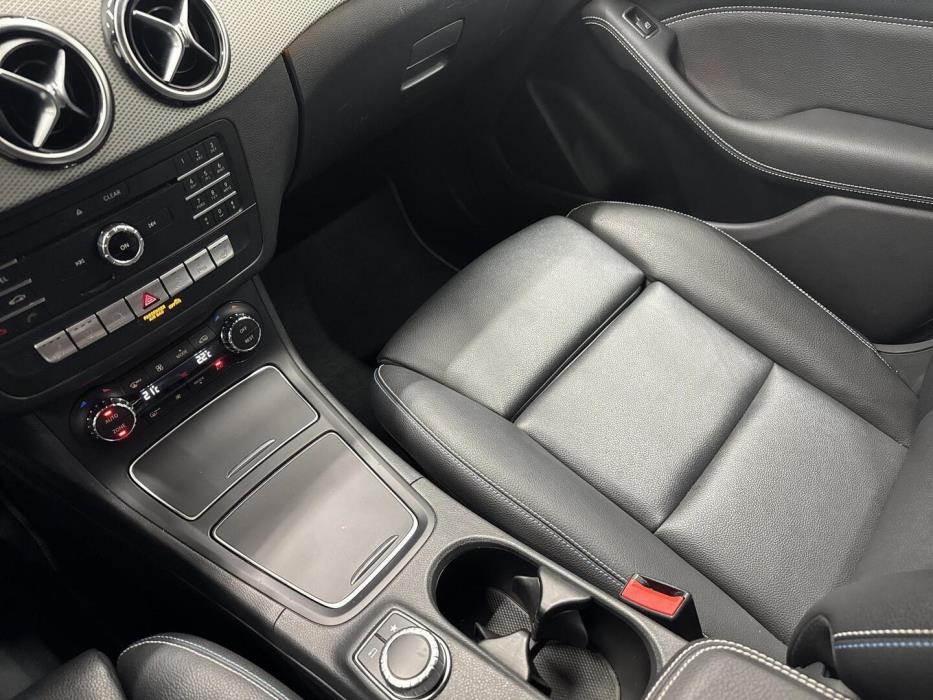 MERCEDES-BENZ B 2018