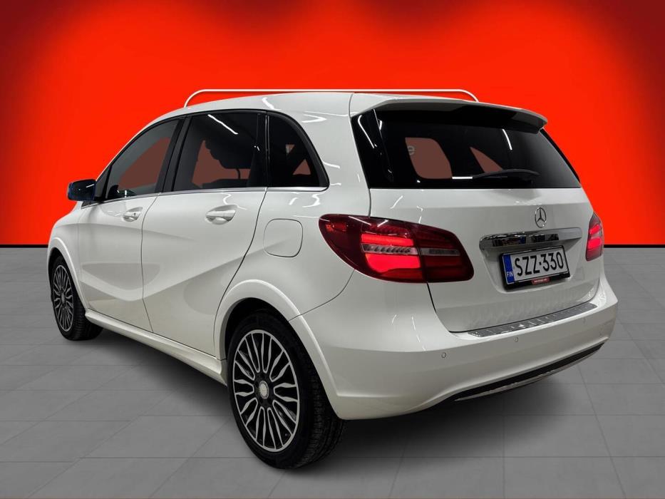 MERCEDES-BENZ B 2018