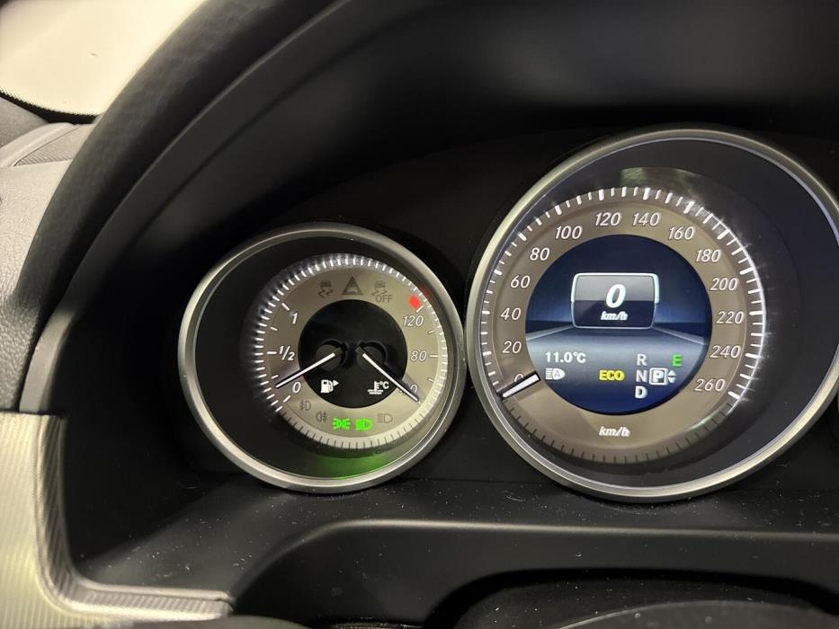 MERCEDES-BENZ E 2015