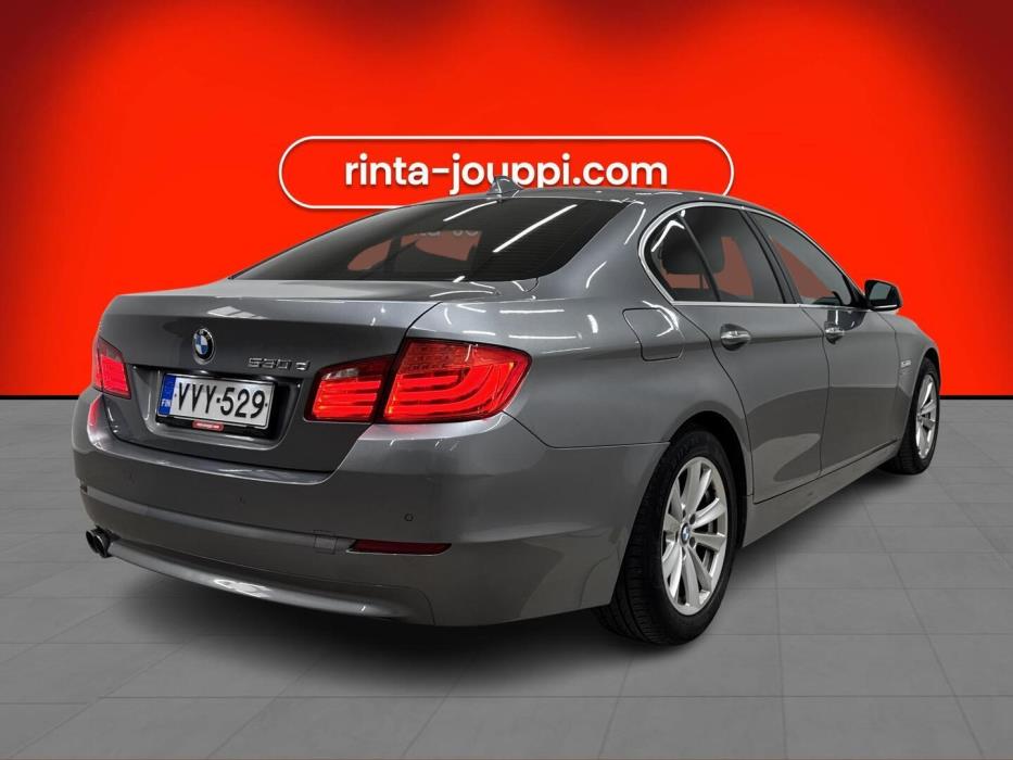 BMW 530 2011