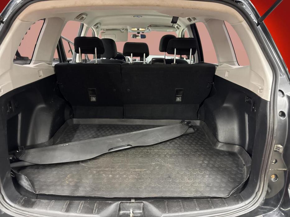 SUBARU Forester 2016