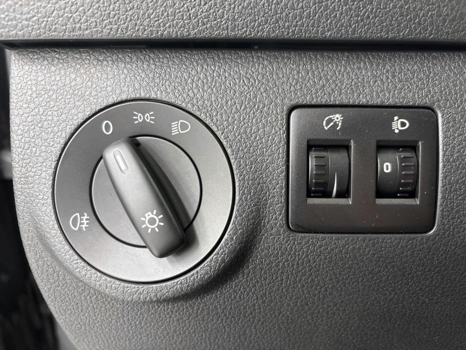 VOLKSWAGEN Caddy 2017