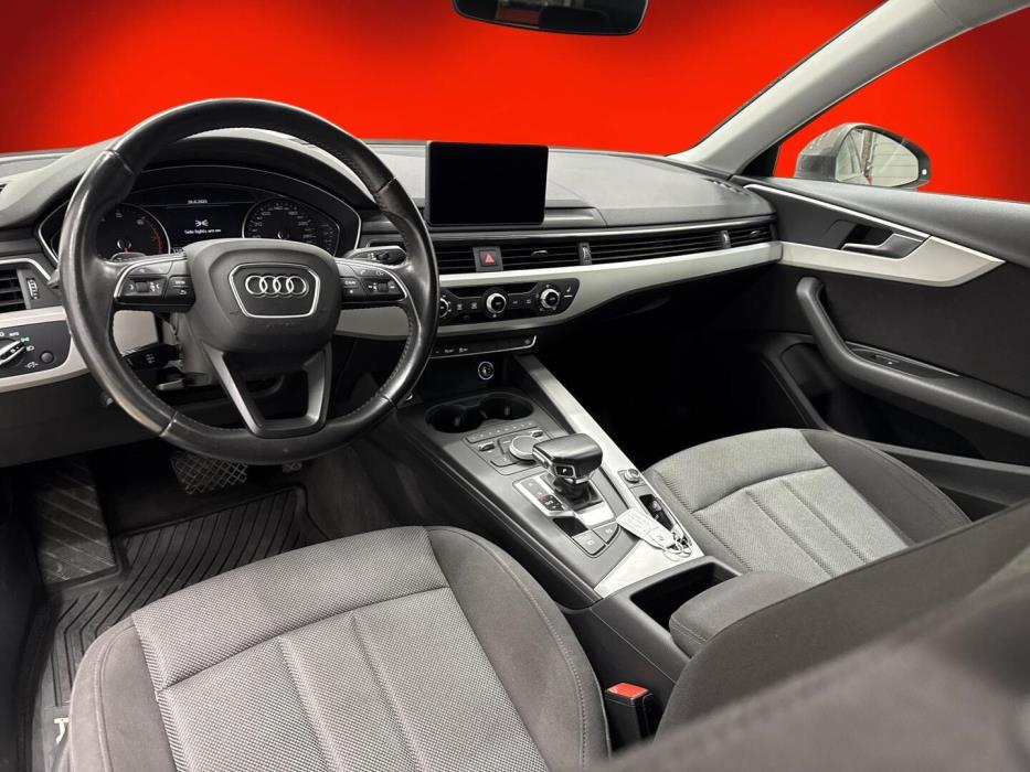 AUDI A4 2016