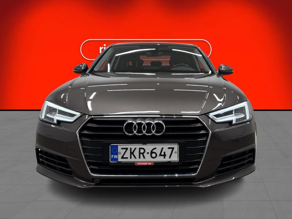 AUDI A4 2016