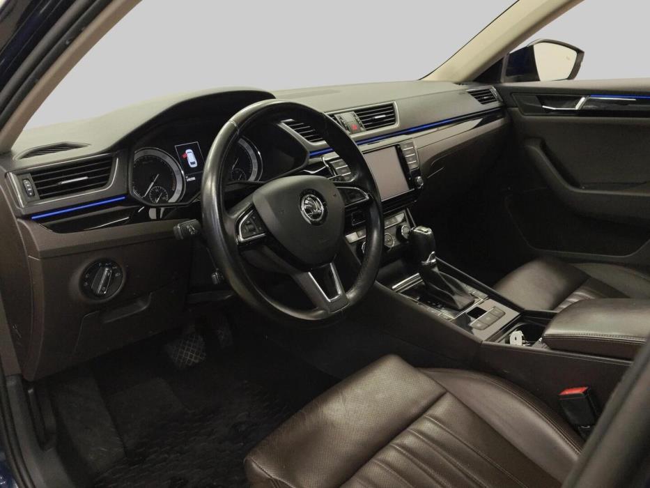 SKODA Superb 2017