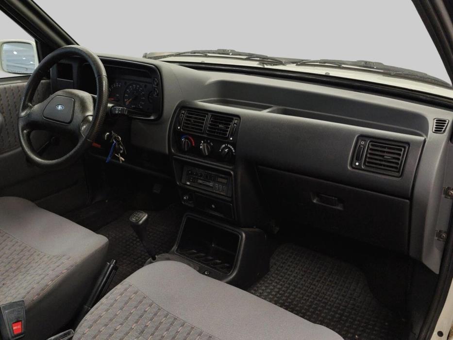FORD ESCORT 1989