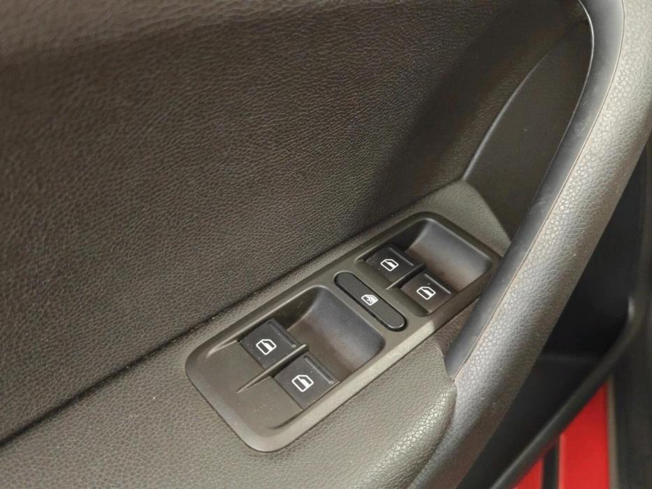 SKODA Yeti 2014
