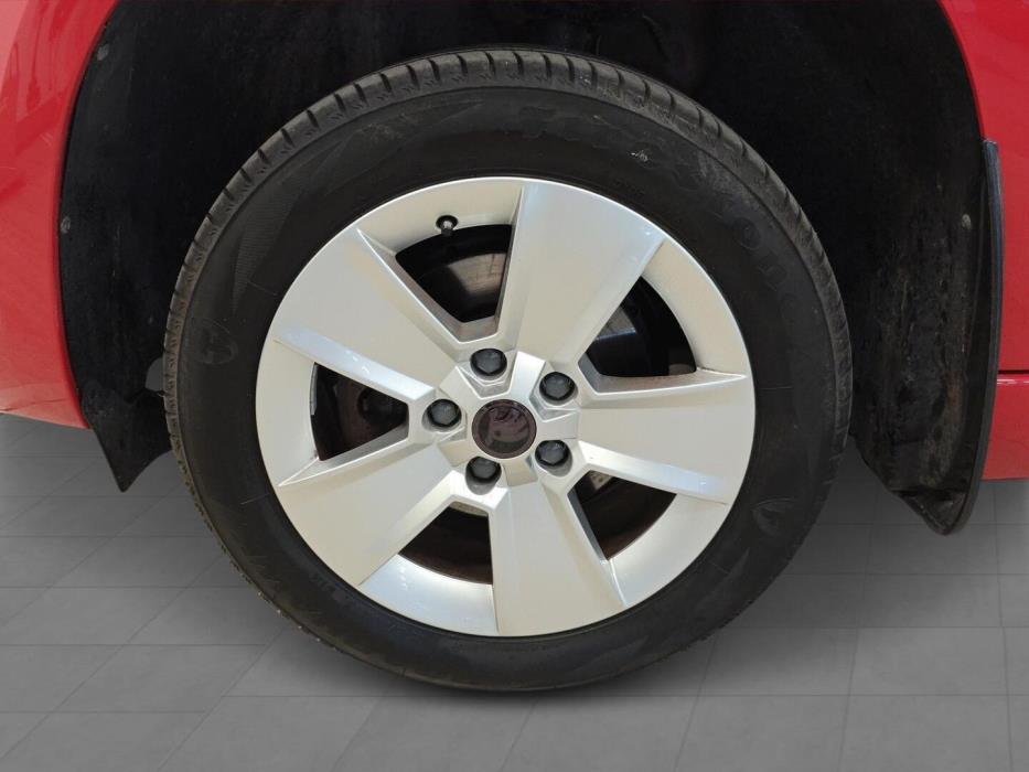 SKODA Yeti 2014