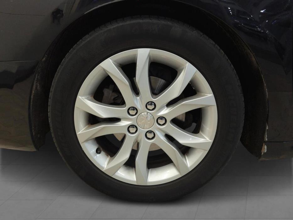 PEUGEOT 508 2017