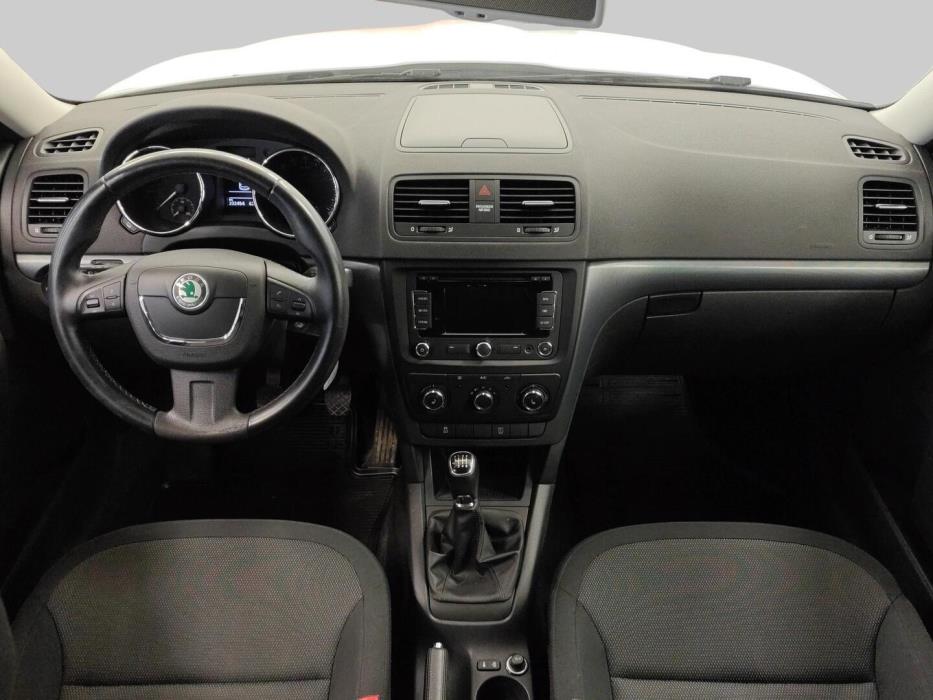 SKODA Yeti 2013