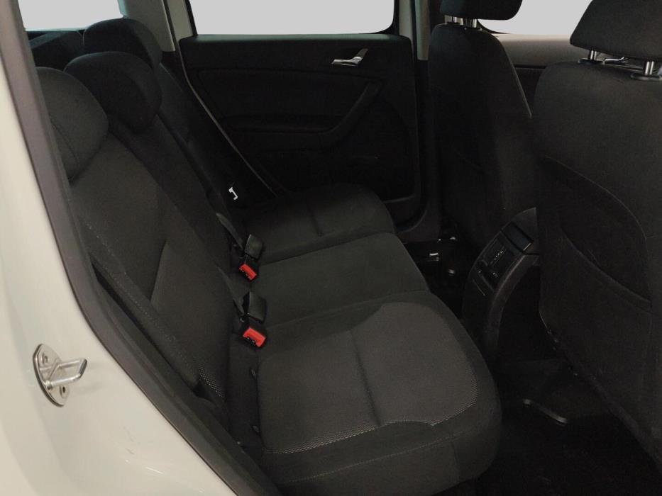 SKODA Yeti 2013