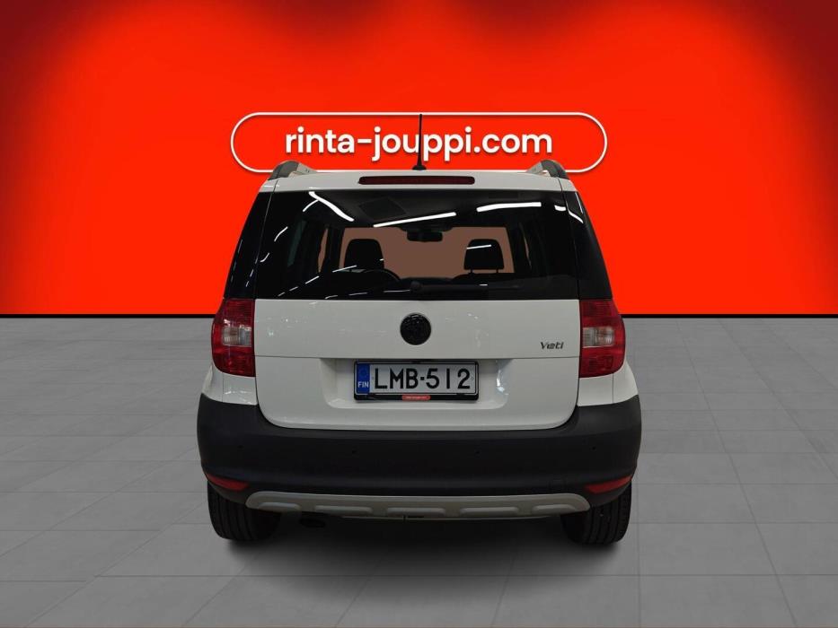 SKODA Yeti 2013