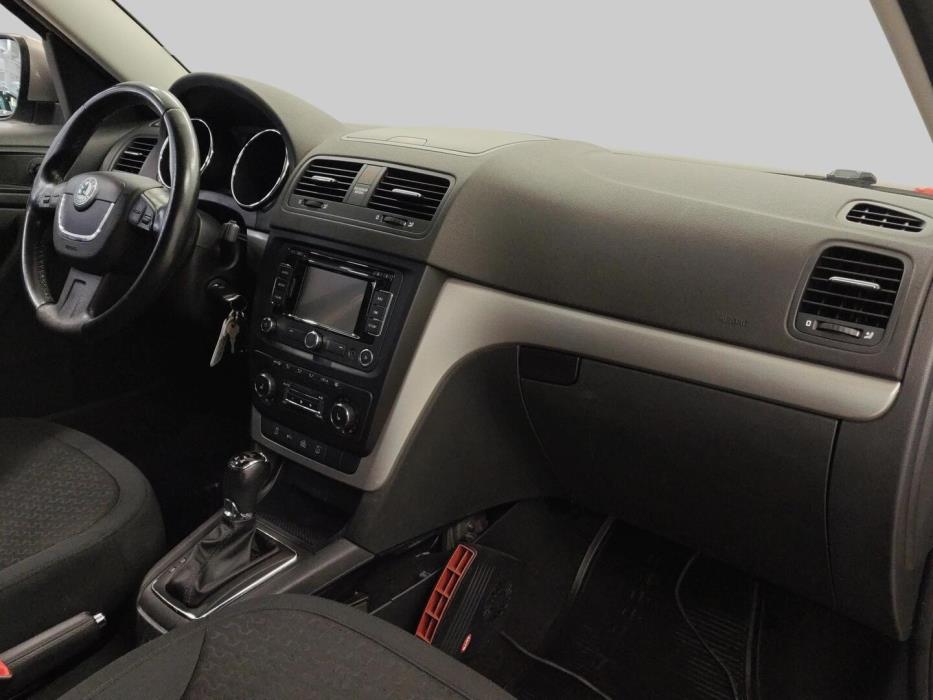 SKODA Yeti 2013