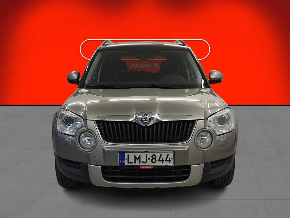 SKODA Yeti 2013