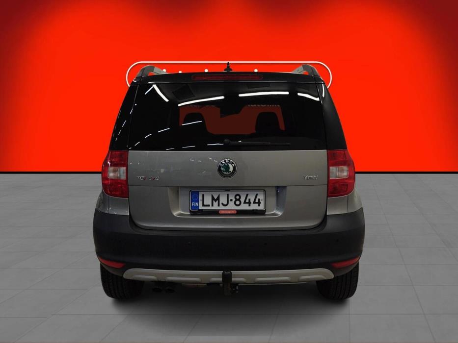 SKODA Yeti 2013
