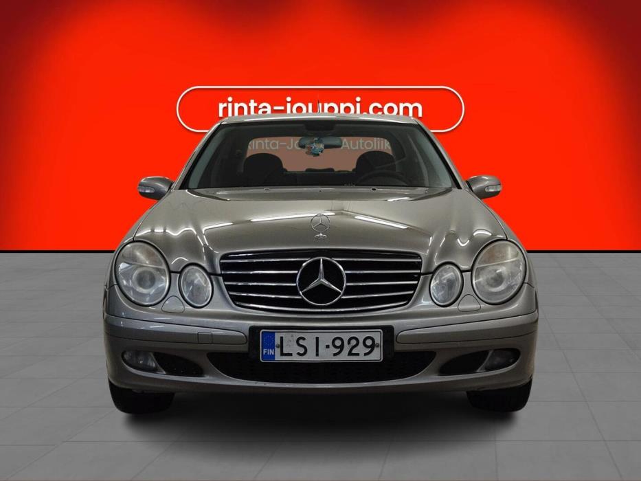 MERCEDES-BENZ E 2006