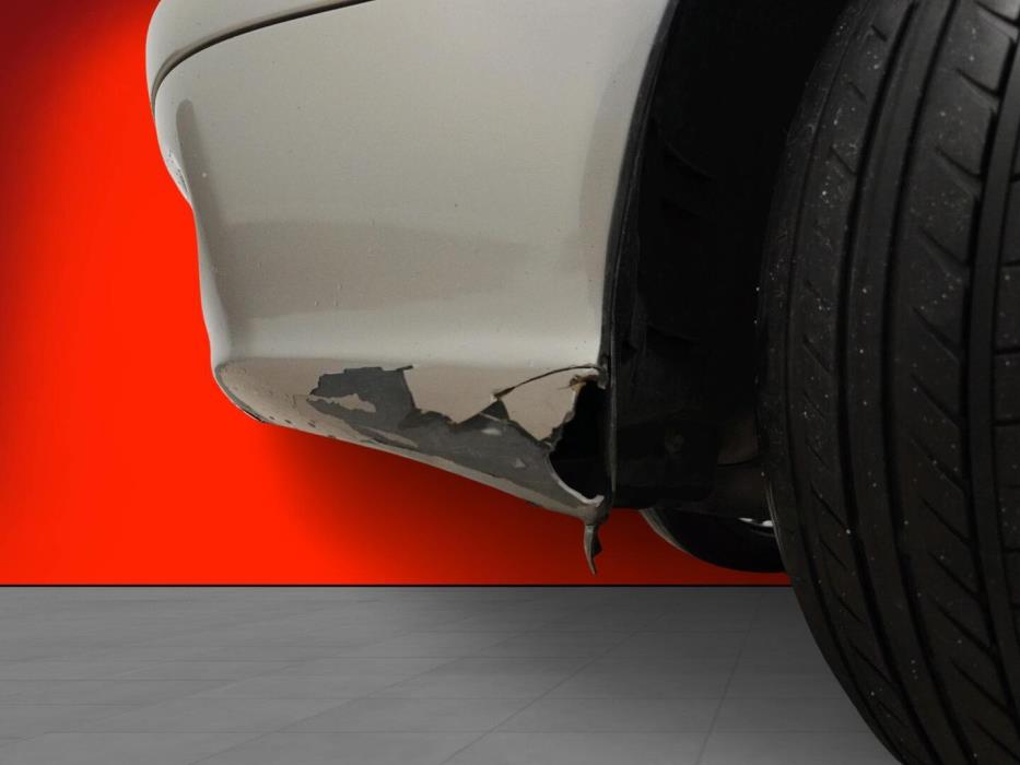 MERCEDES-BENZ E 2006