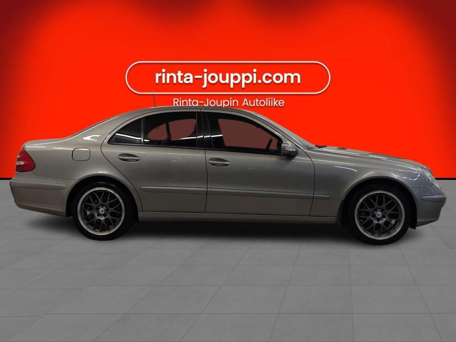 MERCEDES-BENZ E 2006
