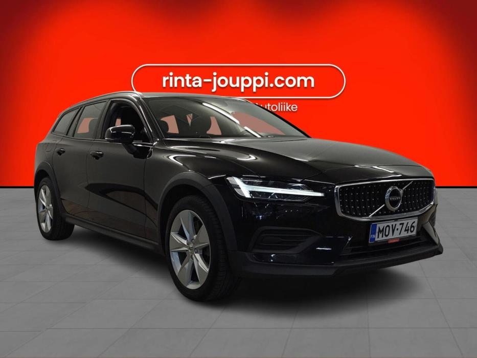 VOLVO V60 Cross Country 2019