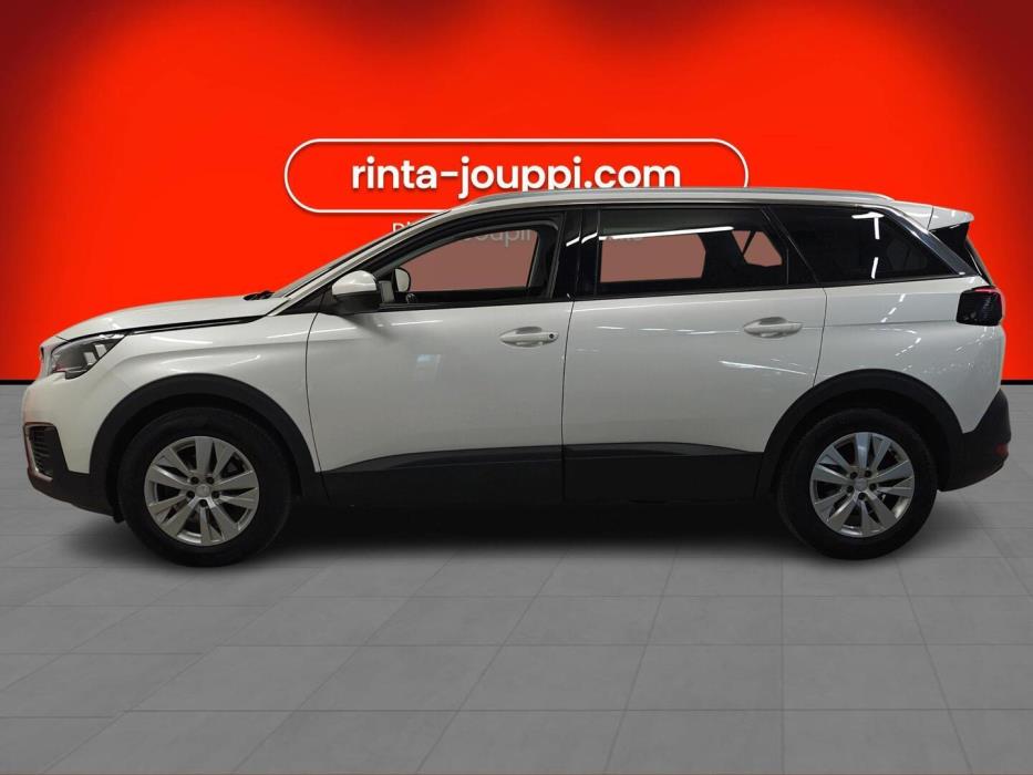 PEUGEOT 5008 2018