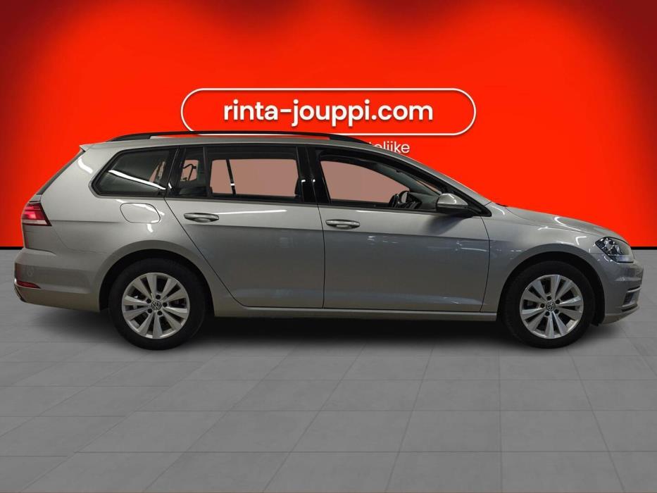 VOLKSWAGEN Golf 2019