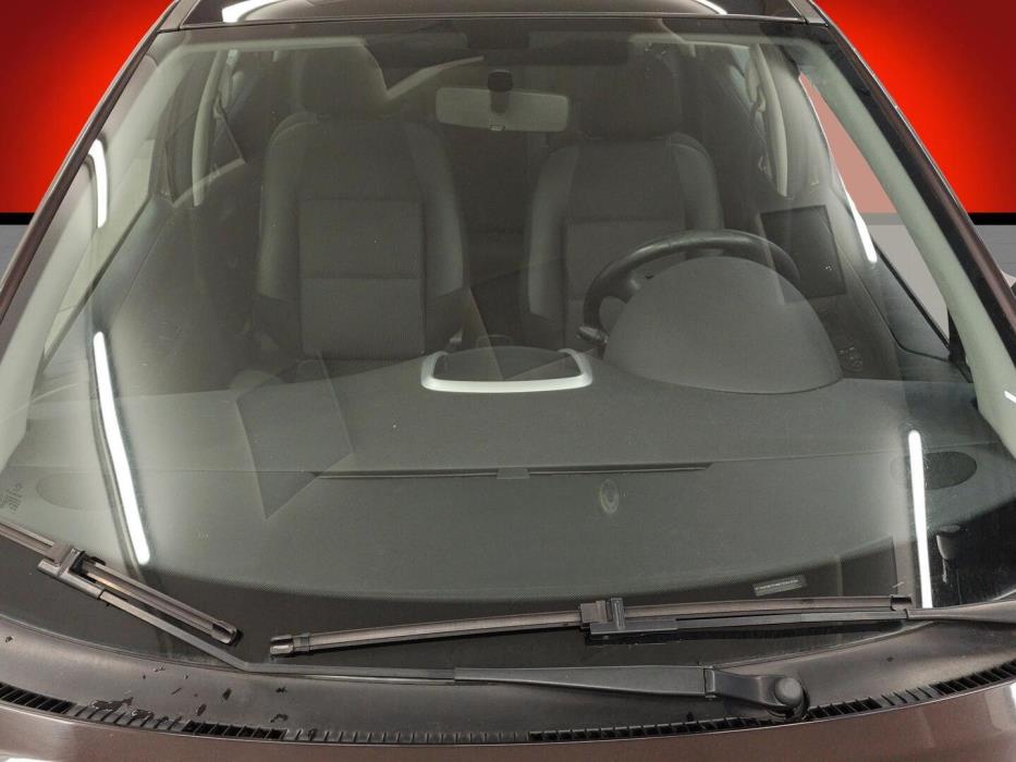 PEUGEOT 207 2011