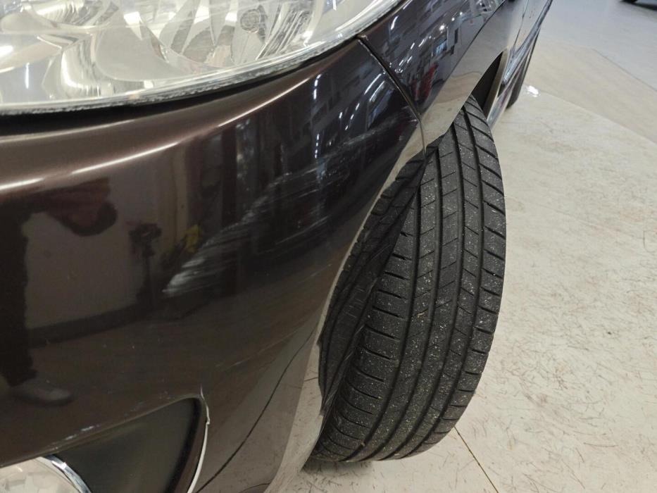 PEUGEOT 207 2011