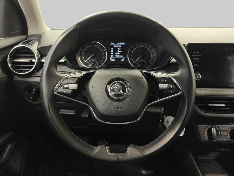 SKODA FABIA 2023