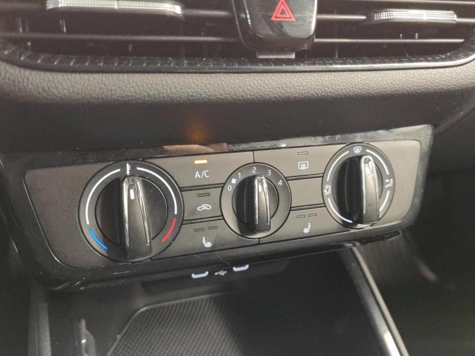 SKODA FABIA 2023
