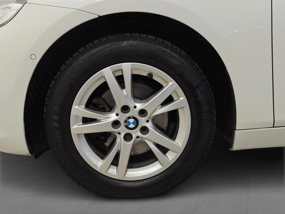 BMW 216 2017