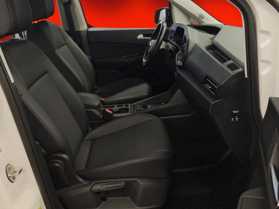 VOLKSWAGEN Caddy 2025