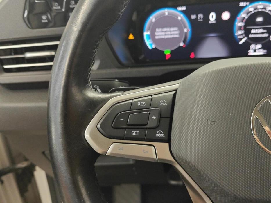 VOLKSWAGEN Caddy 2025