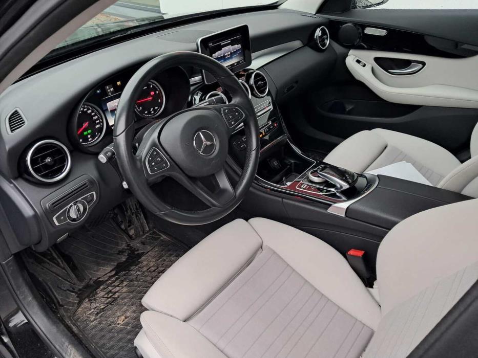 MERCEDES-BENZ C 2016