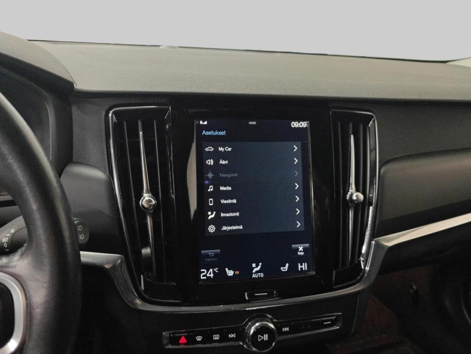 VOLVO V90 Cross Country 2017