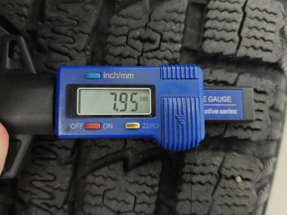 MITSUBISHI L200 2010