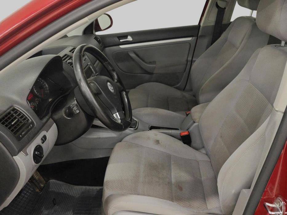 VOLKSWAGEN Golf 2008