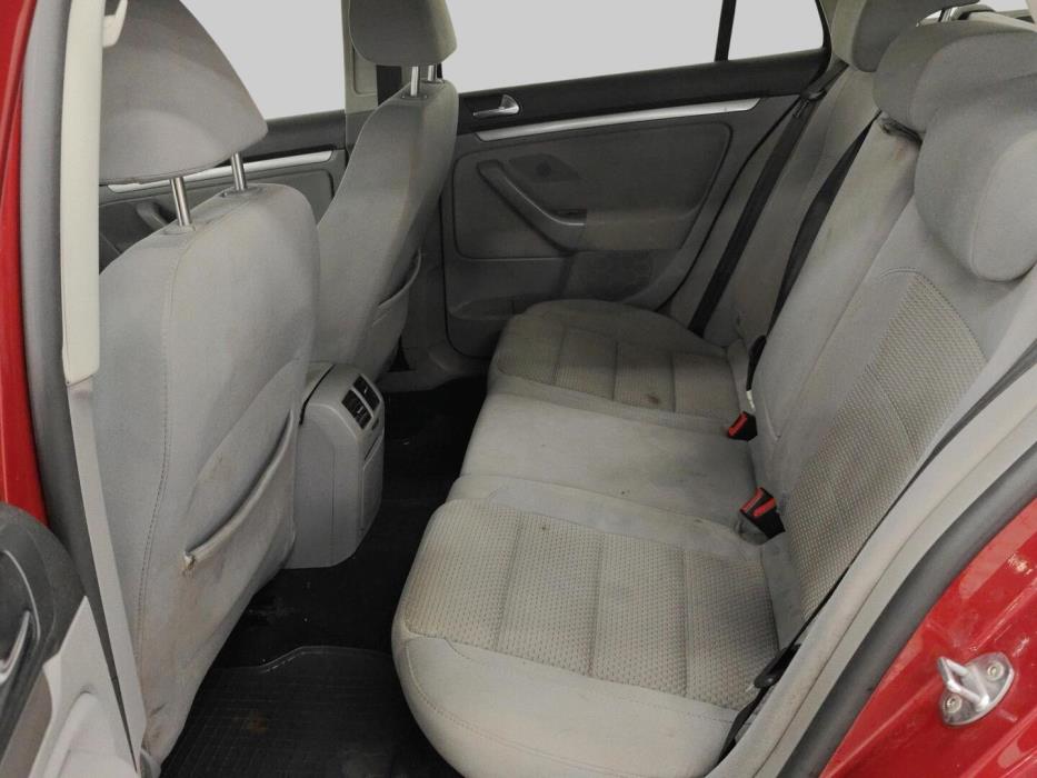 VOLKSWAGEN Golf 2008