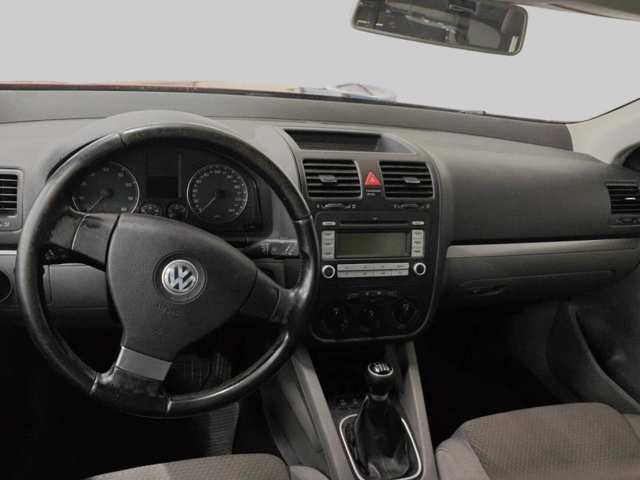 VOLKSWAGEN Golf 2008
