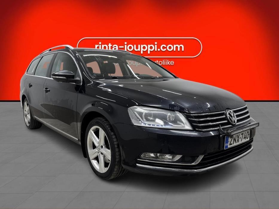 VOLKSWAGEN Passat 2012