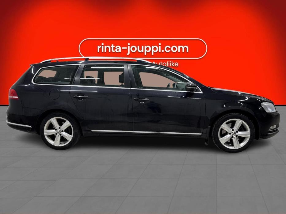 VOLKSWAGEN Passat 2012
