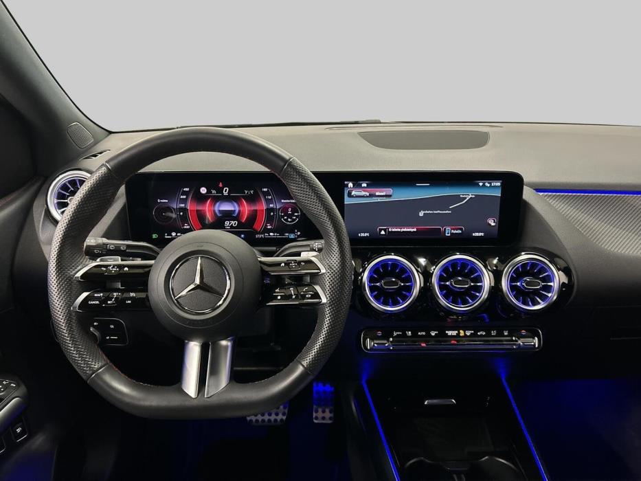 MERCEDES-BENZ B 2024