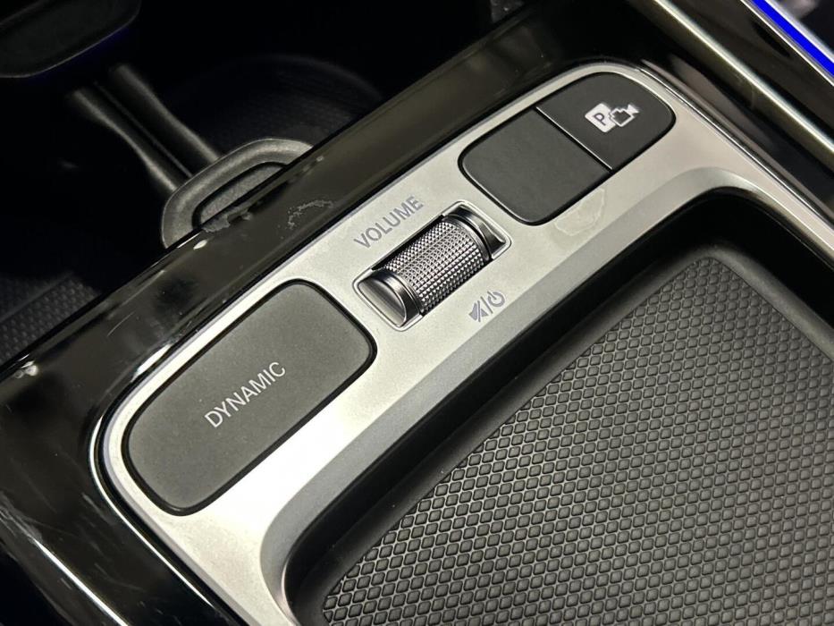 MERCEDES-BENZ B 2024