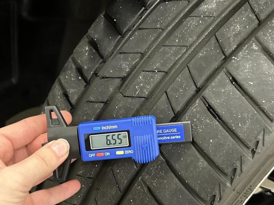 MERCEDES-BENZ B 2024