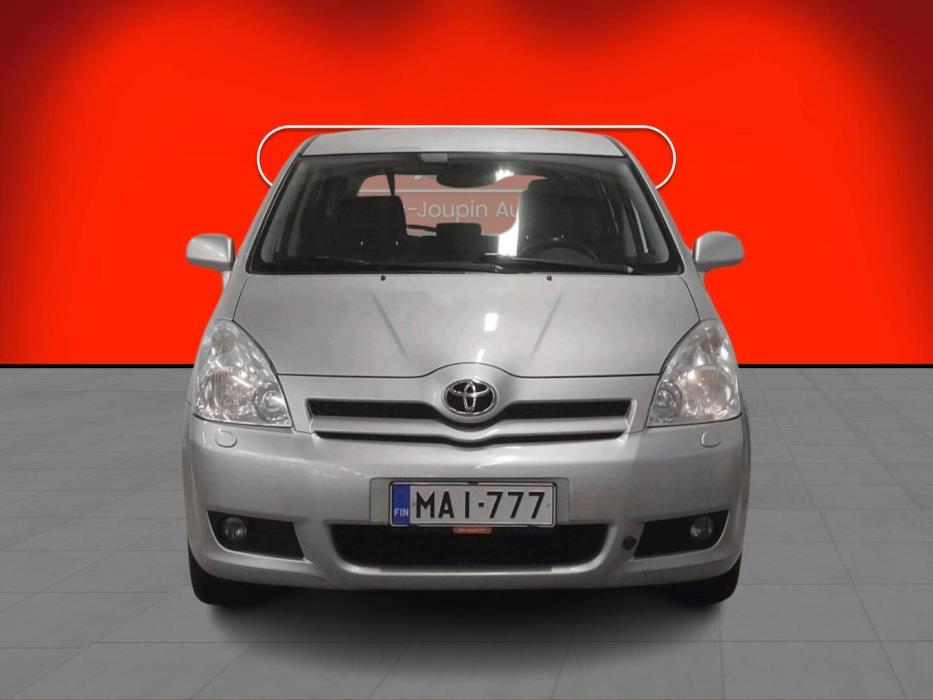TOYOTA Corolla Verso 2006