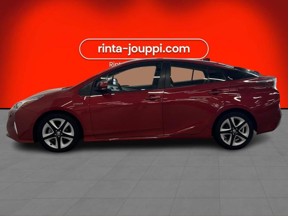 TOYOTA Prius 2016